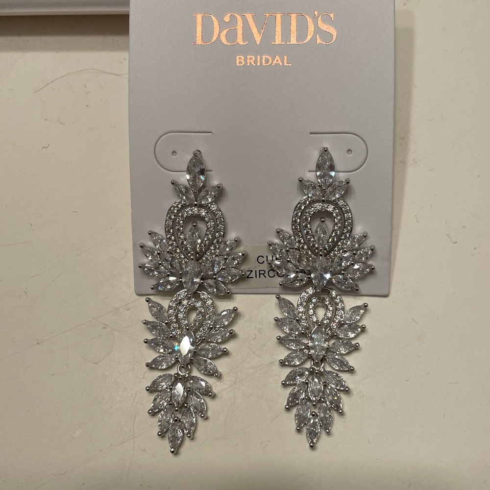 David’s Bridal Silver earrings